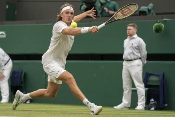 Why Stefanos Tsitsipas Should Be Concerned After His 2nd Round Wimbledon Loss to Novak Djokovic