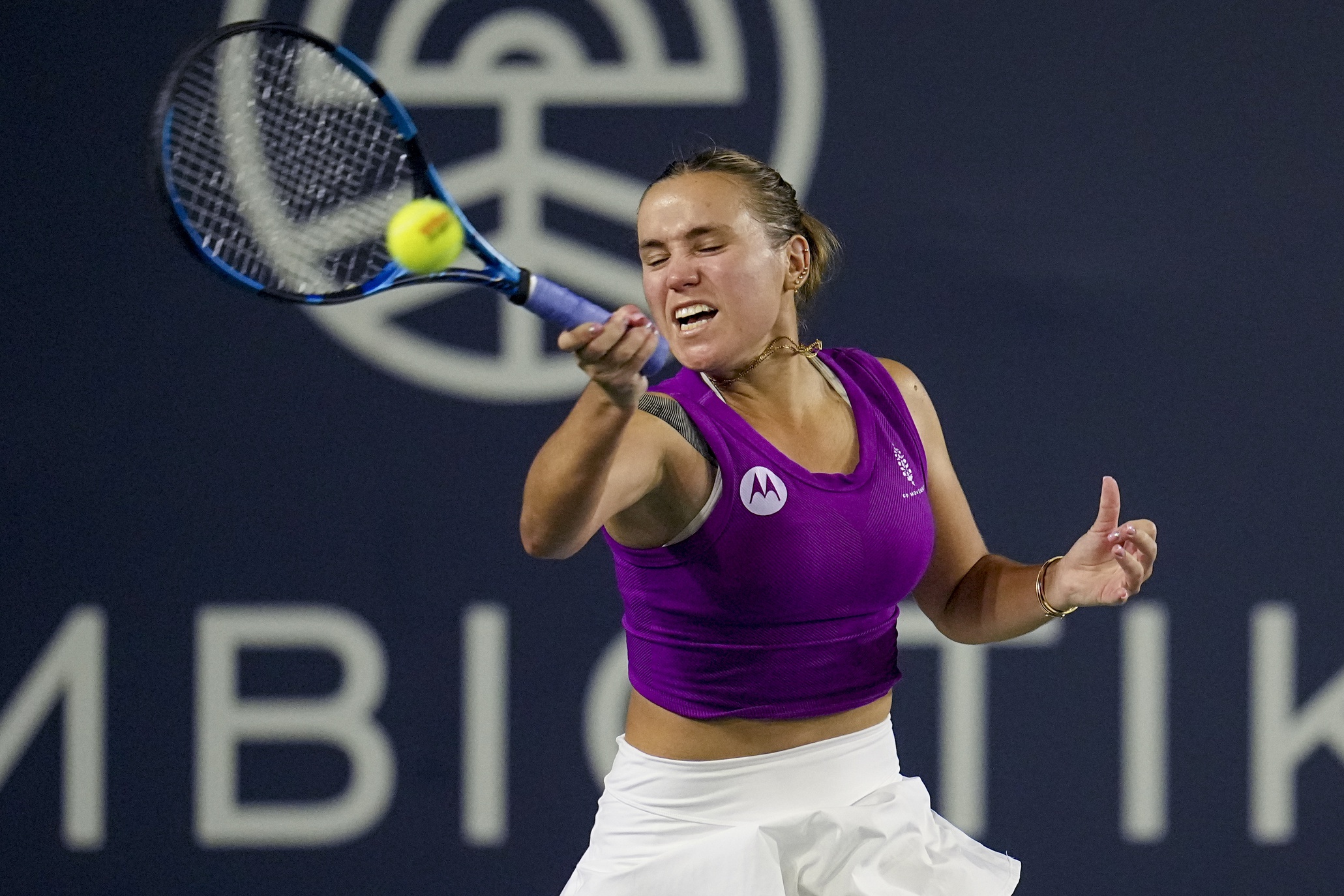 Sofia Kenin in action at the WTA San Diego Open.