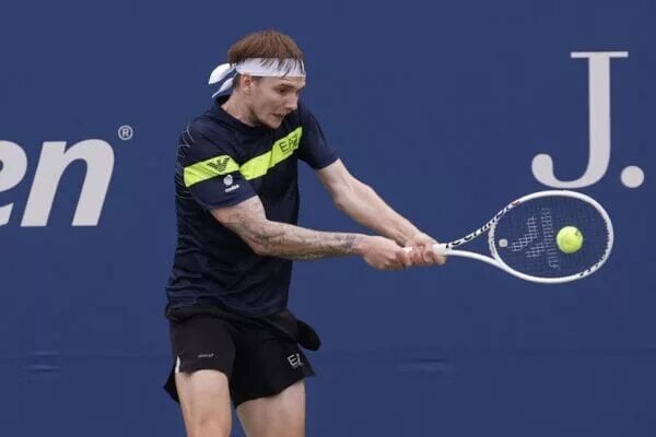 ATP Kitzbuhel Semifinal Predictions Including Alexander Bublik vs Tomas Martin Etcheverry