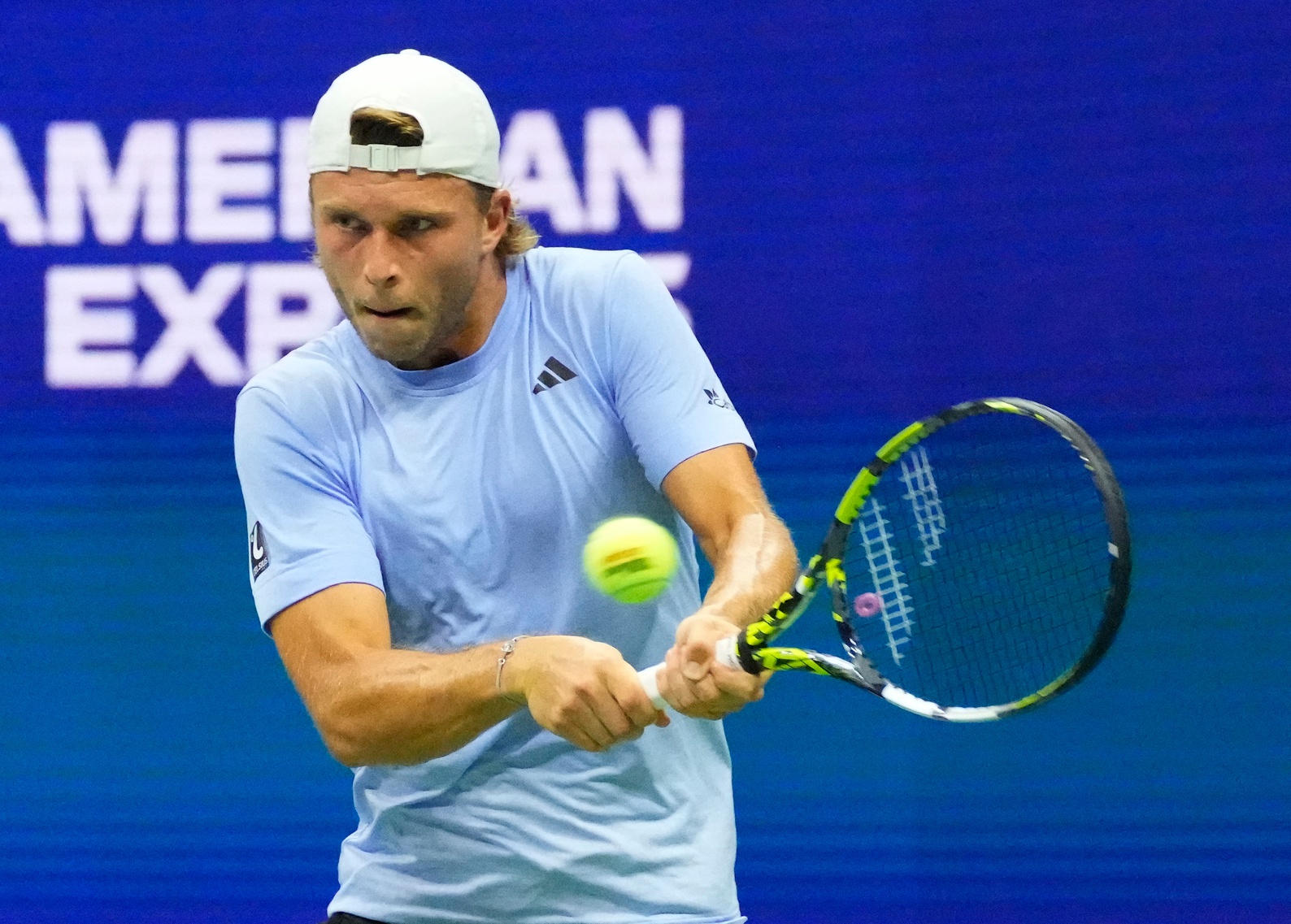 Alexandre Muller in action ahead of the ATP Shanghai Masters.