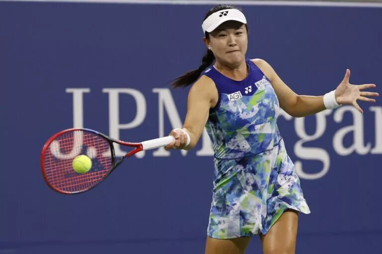 Zhu Lin in action ahead of the WTA Jiangxi Open.