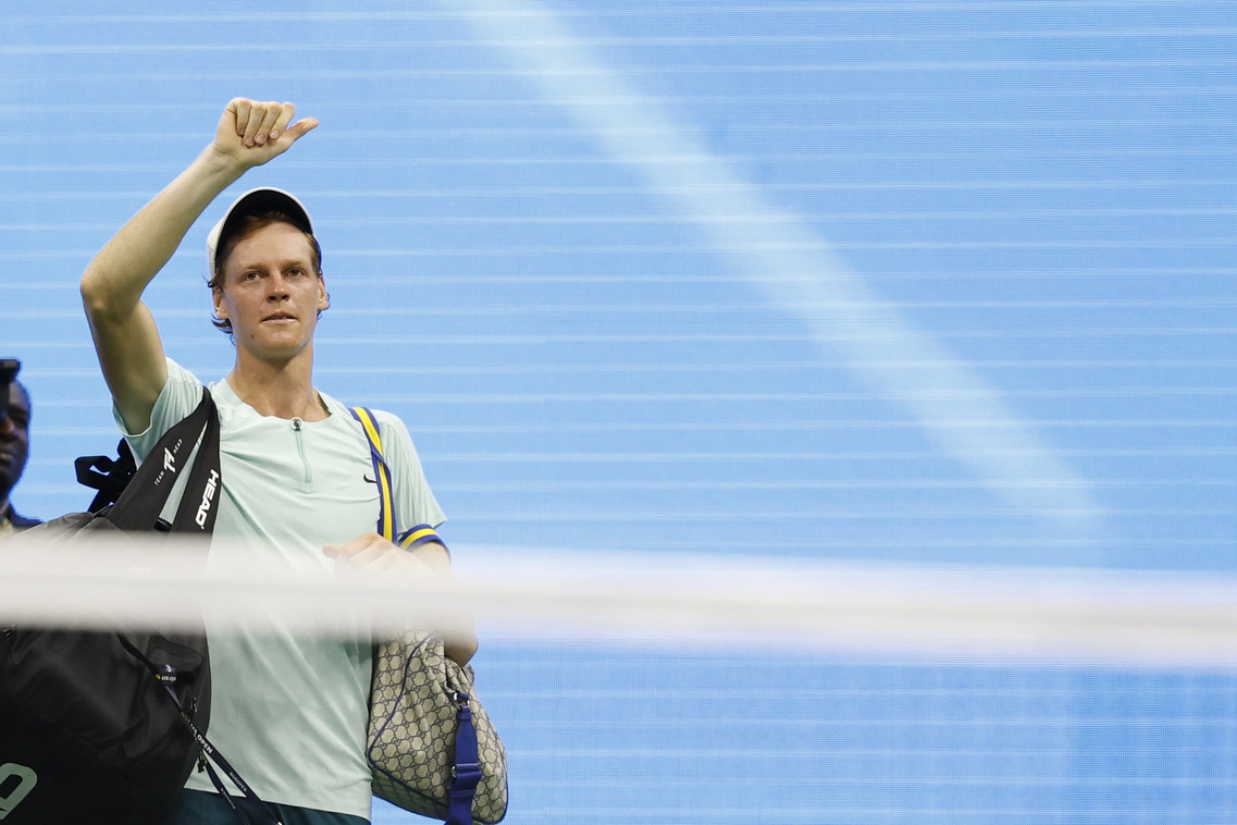 Jannik Sinner has withdrawn from the ATP Antwerp Open.