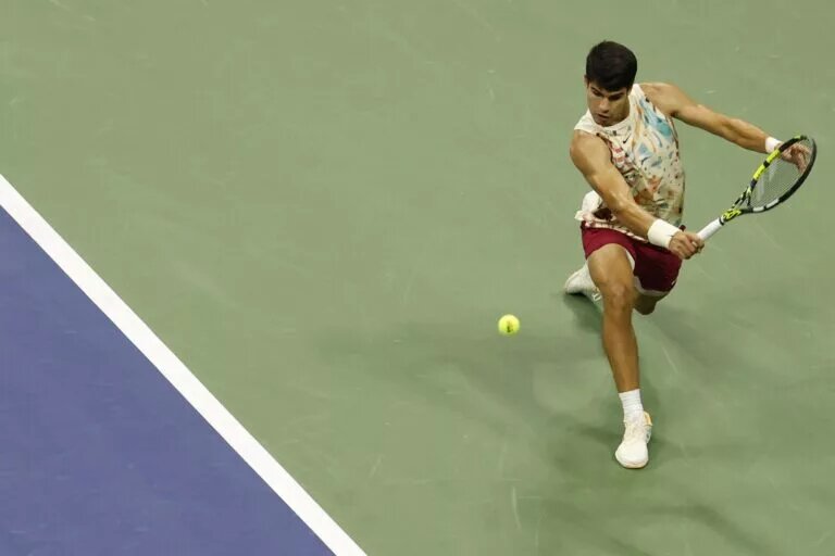 Carlos Alcaraz in action ahead of the ATP Indian Wells.