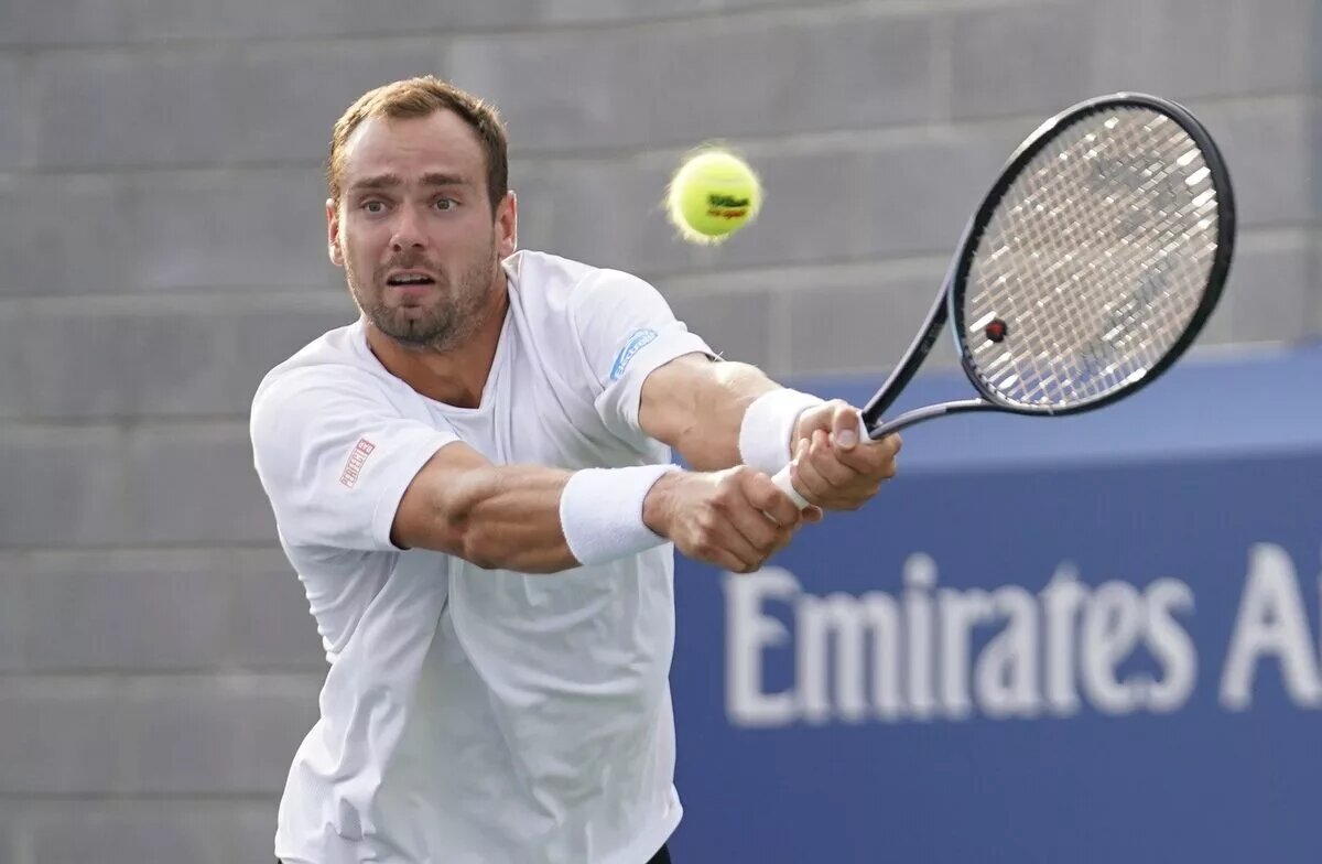 Roman Safiullin in action ahead of the ATP Rome Masters.