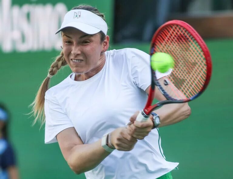 Donna Vekic in action ahead of the French Open.