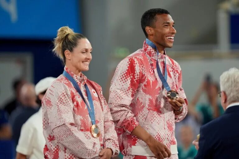 Gabriela Dabrowski Felix Auger-Aliassime Olympics Bronze Medals