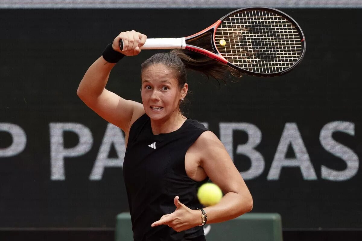 Daria Kasatkina in action ahead of WTA Queen's Club.