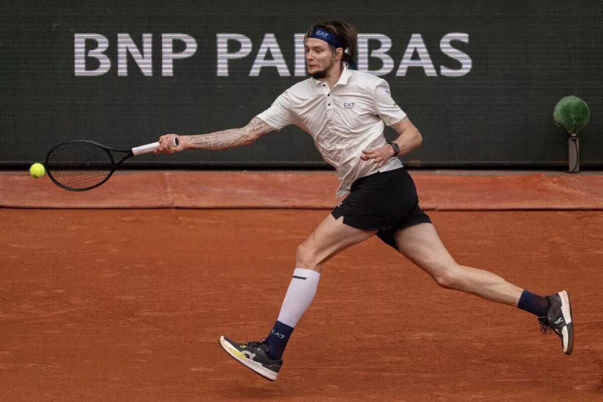 Alexander Bublik in action ahead of ATP Gstaad, at the French Open.