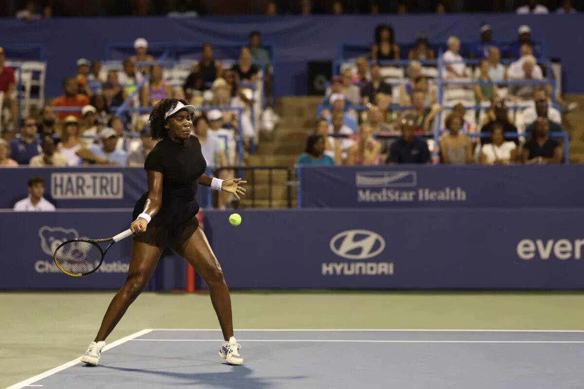 Venus Williams in action ahead of WTA Cincinnati.
