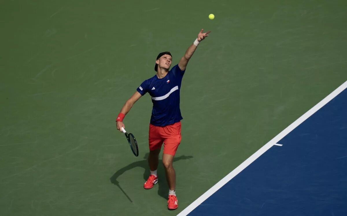 ATP Queen's Club Day 2 Predictions Including Mensik vs Mannarino