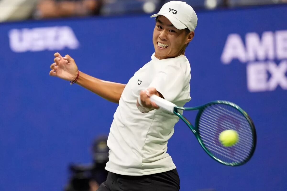 Learner Tien in action ahead of the Next Gen ATP Finals.