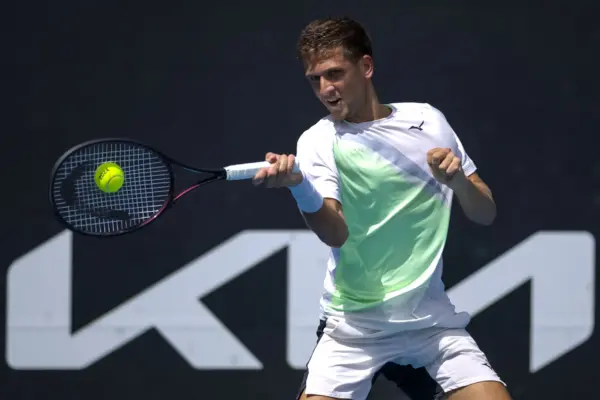 ATP Kitzbuhel Day 1 Predictions Including Vit Kopriva vs Ignacio Buse