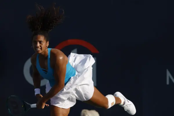 Robin Montgomery Claims Maiden WTA Title as Krejcikova Withdraws