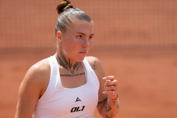WTA Hamburg Day 2 Predictions Including Oleksandra Oliynykova vs Nastasja Schunk