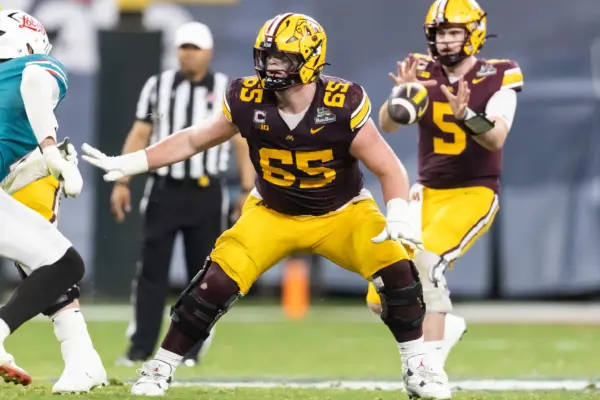 Greg Johnson 2027 NFL Draft Early Scouting Report